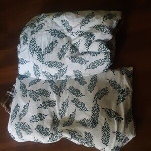 Eddie Bauer KING Flannel Sheet Set. Flat and Fitted Sheets. No Pillowcases